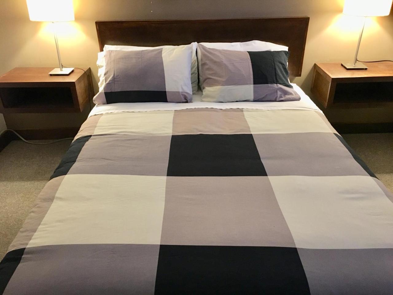 Canterbury Inn Инвермир Экстерьер фото